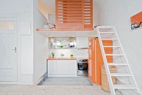 20 ideias criativas para pequenas cozinhas embaixo de escadas