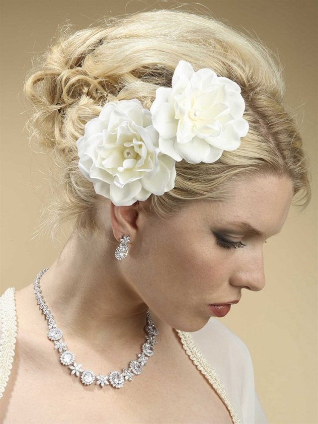 casamento-decoração-penteado-noiva-flor-ideia