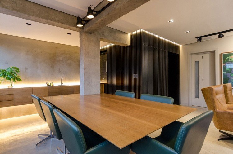 ideias-mobília-modernas-iluminação-led-indireta-cozinha-gabinete de madeira-parede de concreto