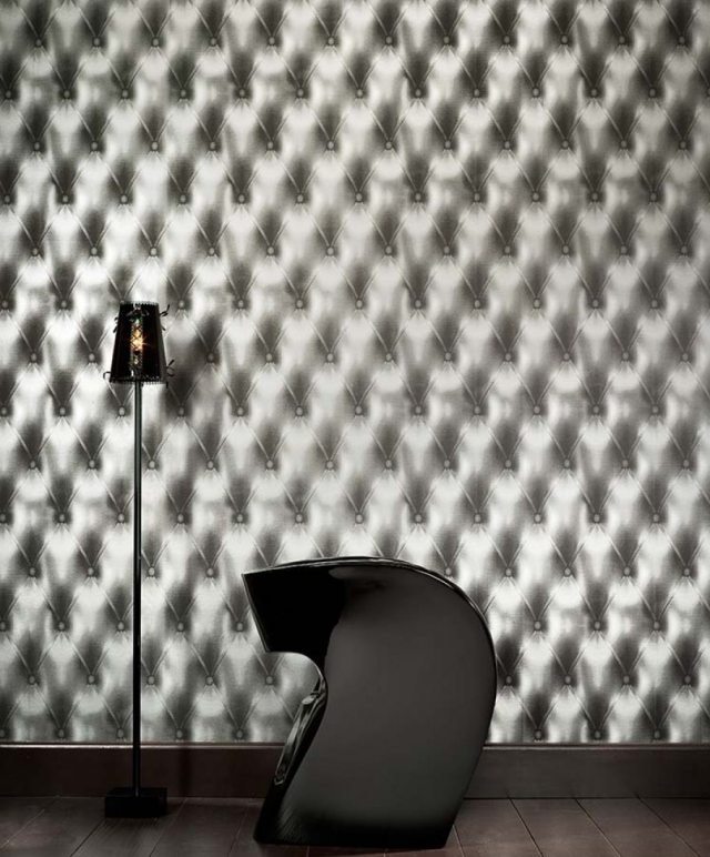 Luxo papel de parede padrão de sala de estar acolchoado look prata baldur