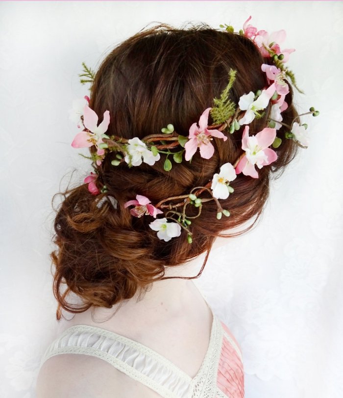 Idéias-penteado-baile-estilo-boho-floral-guirlanda