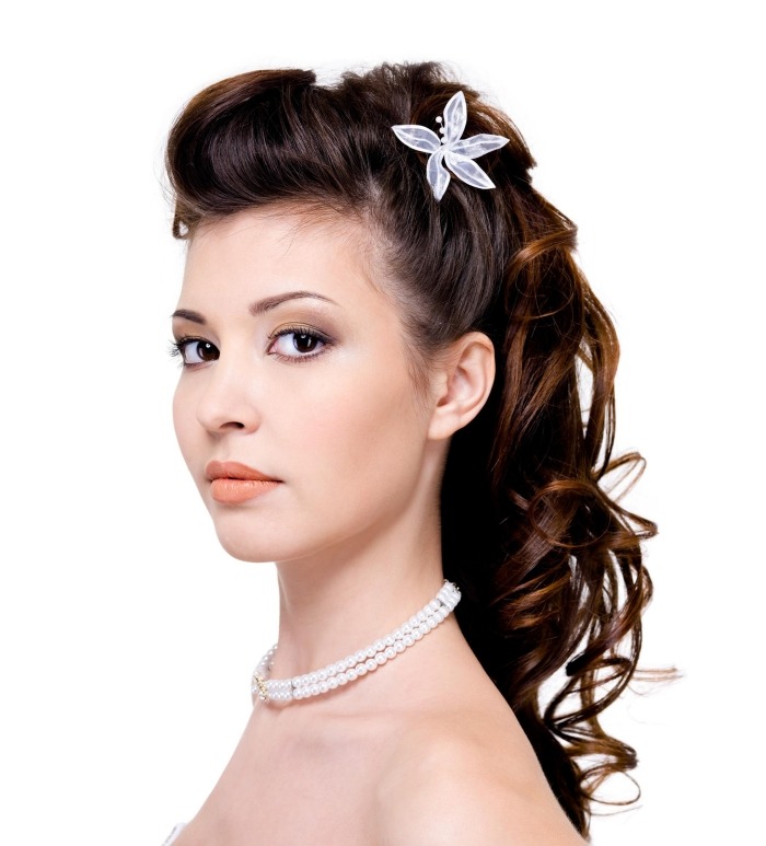 baile-penteado-ideias-cabelo-comprido-meio-aberto-encaracolado