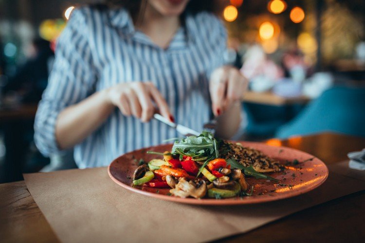 Perca peso com 40 dicas de nutrição em pequenas porções