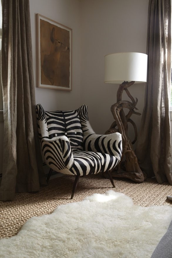 Zebra-pattern-with-Africa-decoration