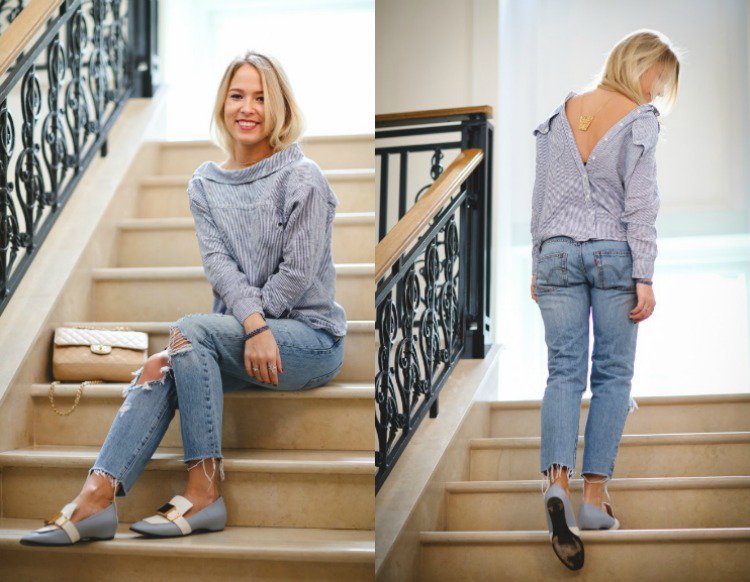 atual-moda-tendência-feminina-camisa-azul-listras-jeans-rasgado