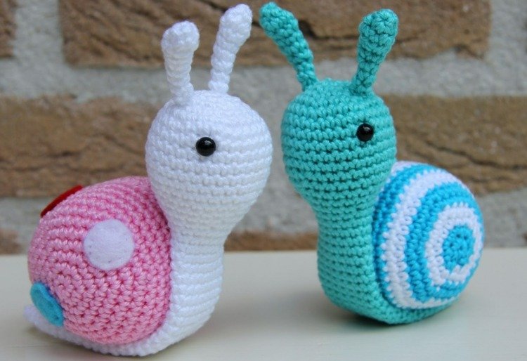 amigurumi-crochet-animals-tinker-caracol-shell-sensor