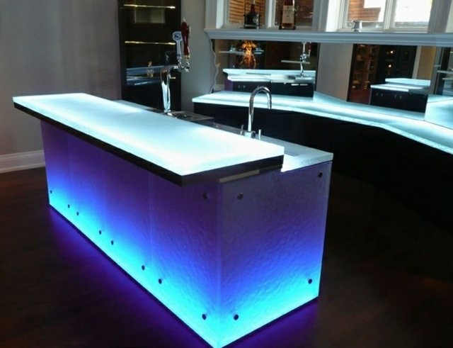 iluminação LED integrada para bancada de cozinha, ilha de cozinha inovadora e moderna