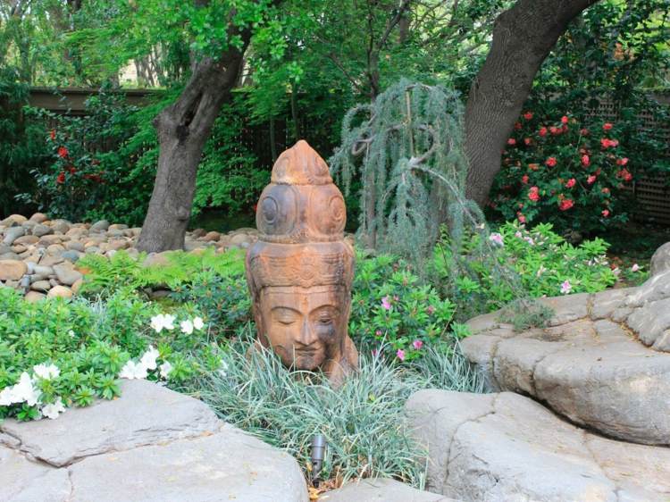 asian-garden-decoration-buddha-statue-terracotta-rock-garden-boulder