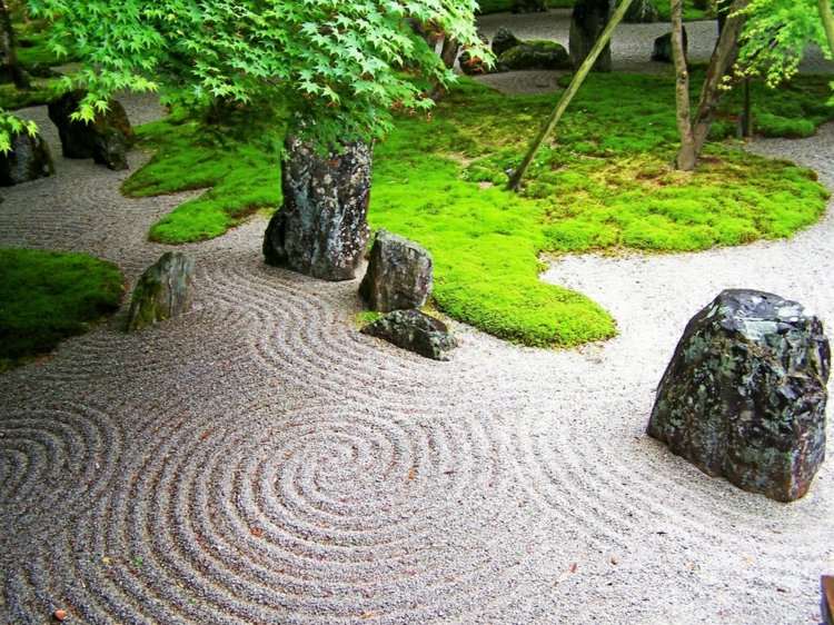 asian-garden-decoration-zen-stone-garden-boulder-green-moss