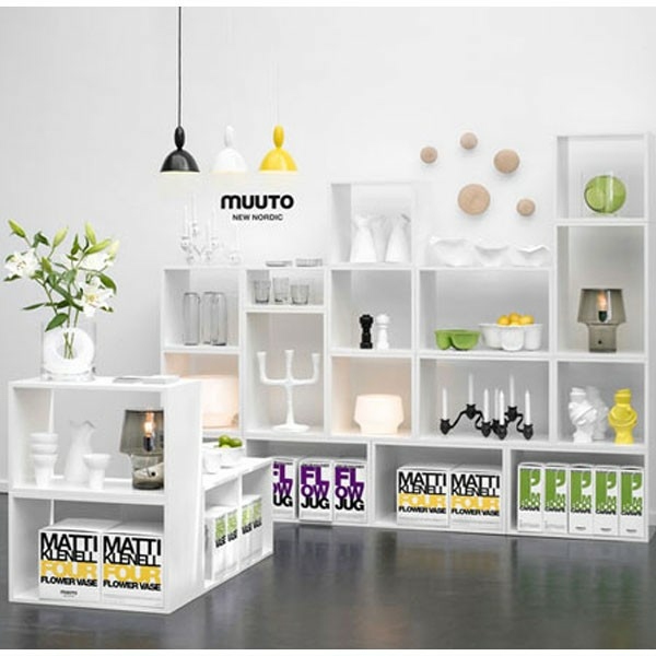 Sistemas de prateleiras Muuto vasos decorativos para quarto infantil