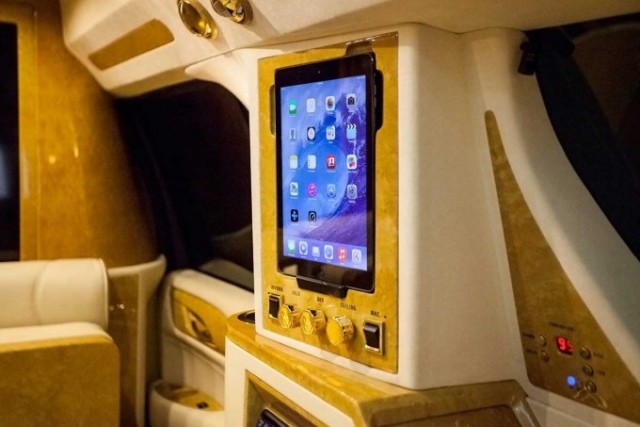 Cadillac-Escalade-2015-Equipment-Cadillac-User-Experience-Screen-Multimedia