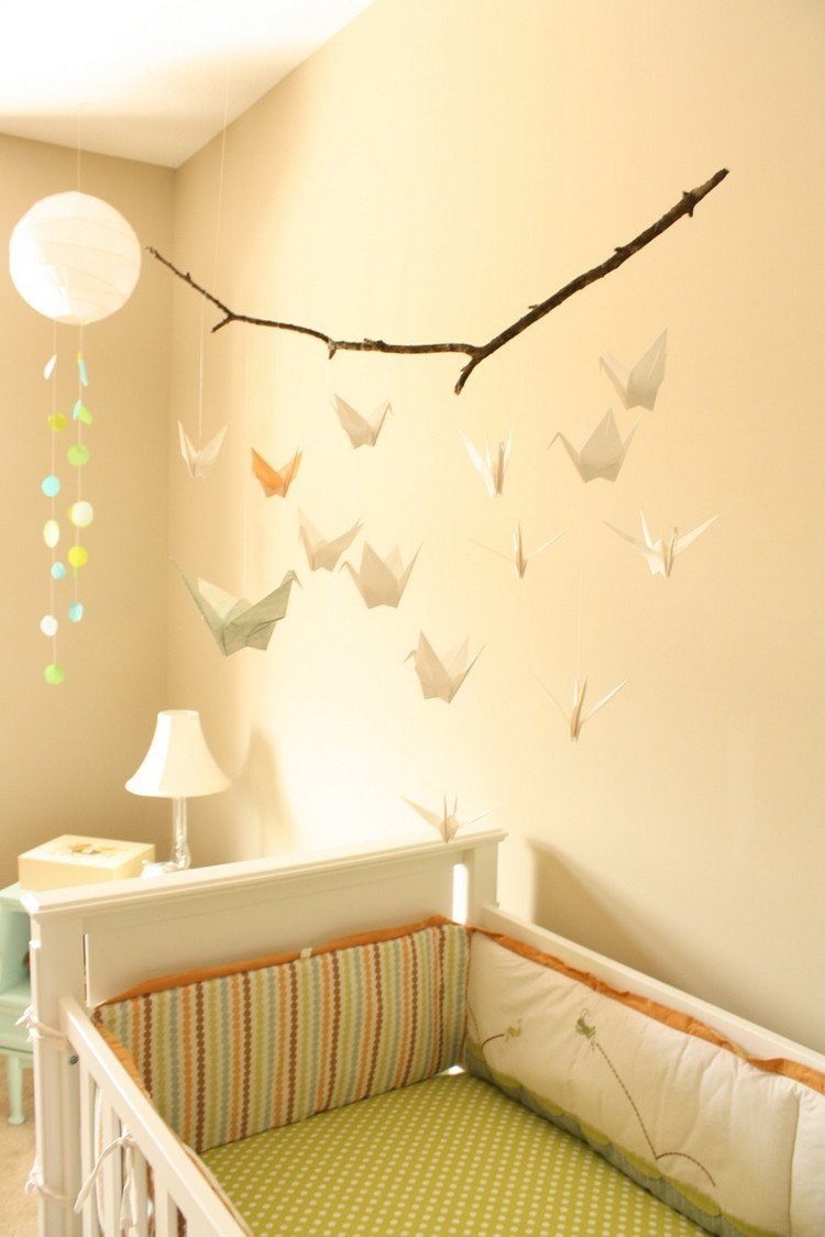 baby-mobile-faça-você-mesmo-tinker-paper-cranes-twig-berço