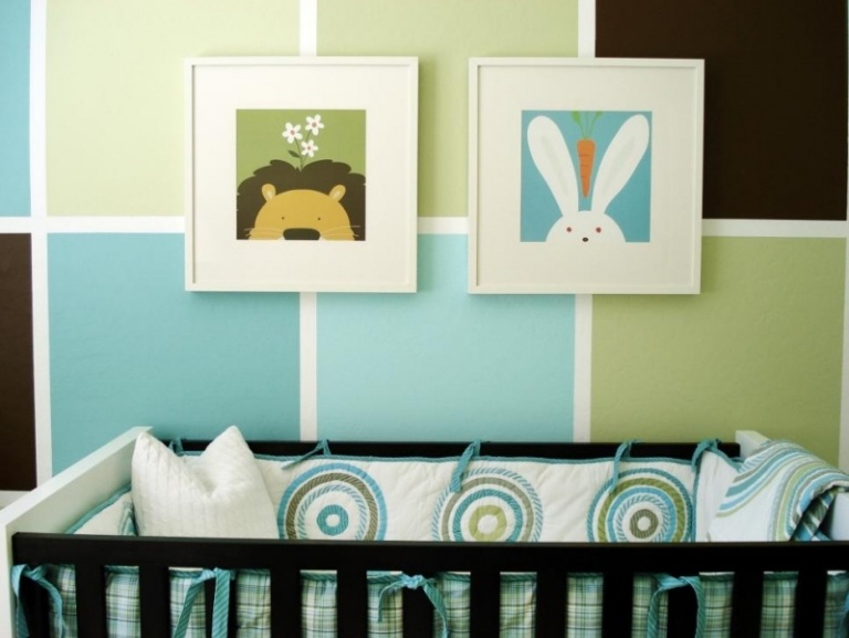 Quarto de bebê-azul-quadrados-pintura-idéias-verde