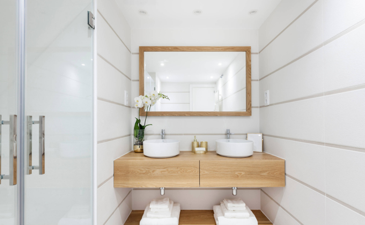Lavatório de combinação de madeira branca para banheiro com lavatório redondo de bancada
