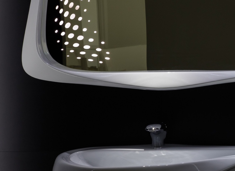 Projeto do banheiro -zaha-hadid-pia-espelho-torneira-formas orgânicas