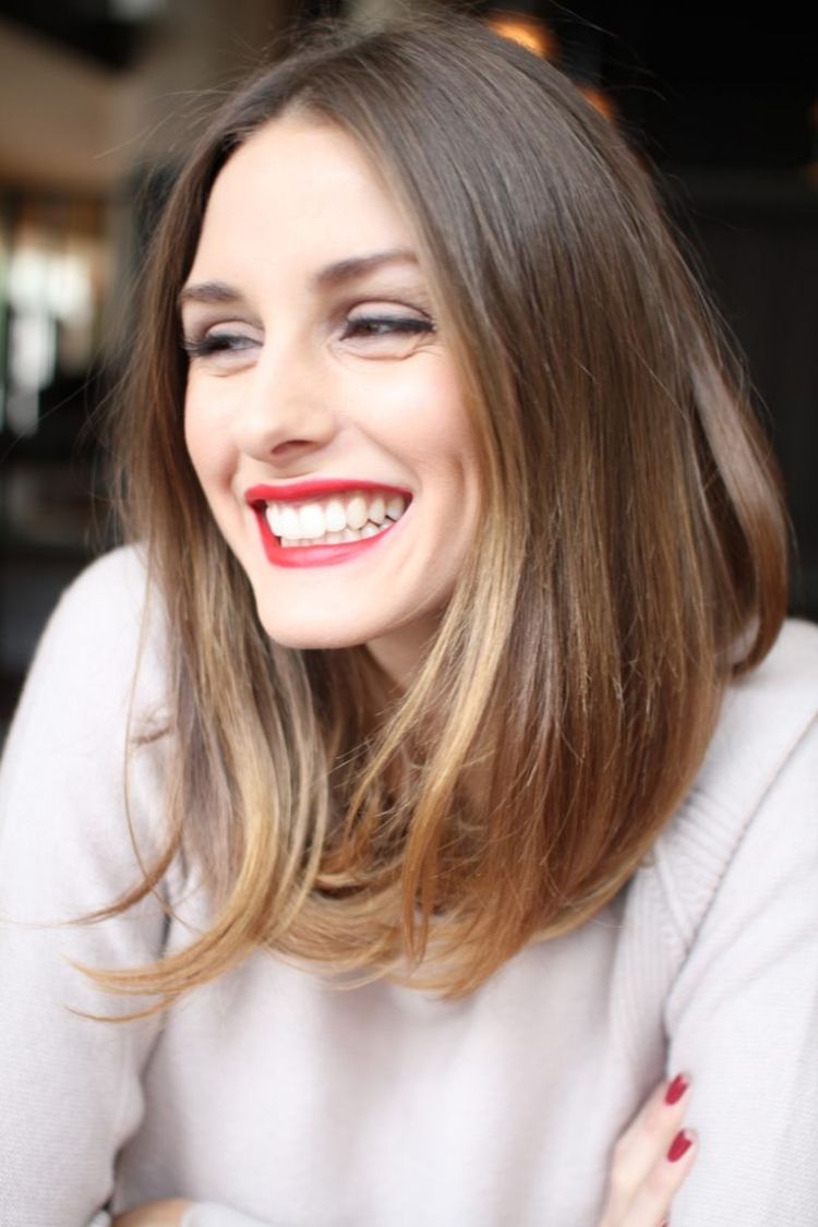 balayage-destaques-lob-corte de cabelo-divisão ao meio