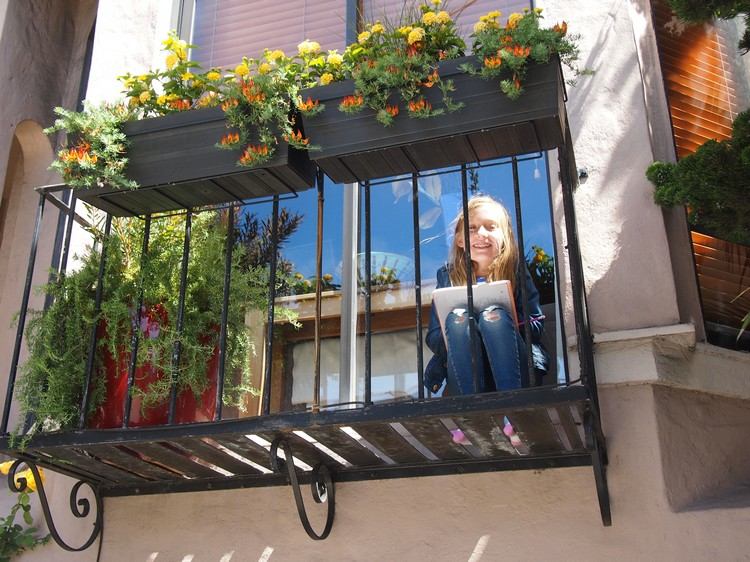 Faça a varanda à prova de crianças plantador - balaustrada de varanda de metal