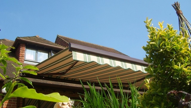 toldos de varanda tipos de proteção solar design tecido de tecido tecido articulado