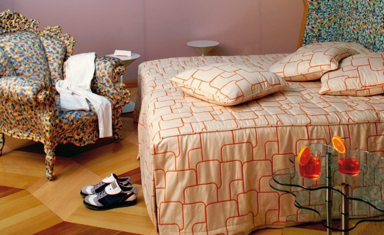 poltrona-barroca-design-proust-poltrona-menidni-pontos-cor-mobília do quarto