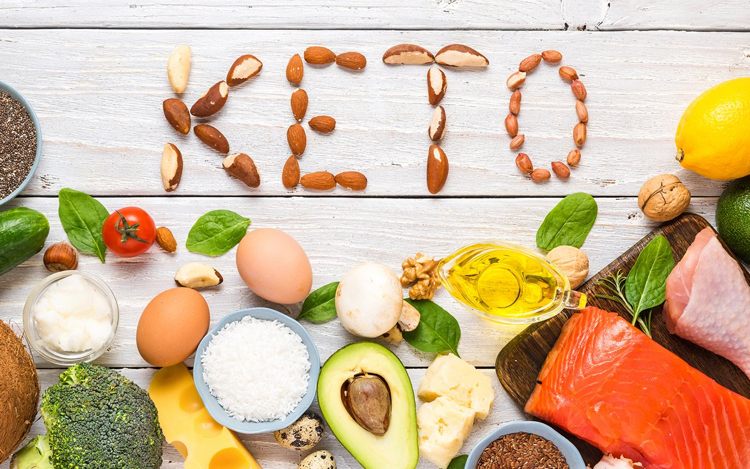 Plano de nutrição de eliminação de gordura abdominal de acordo com a dieta de Keto