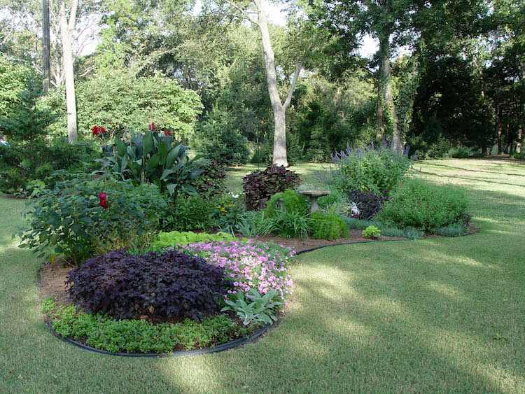 cama design-ideias-dicas-jardim-ilha canteiro de plantas-gramado