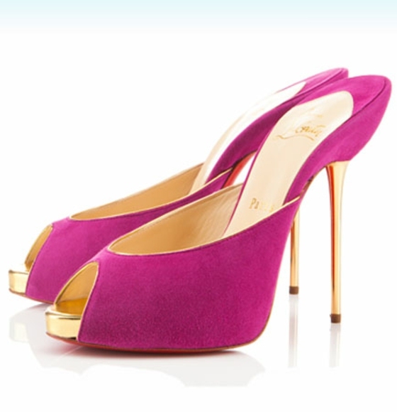 Sola de couro Louboutin de salto alto roxo