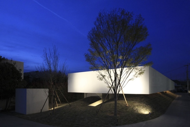 Estilo de arquitetura minimalista - interior de casa com design moderno