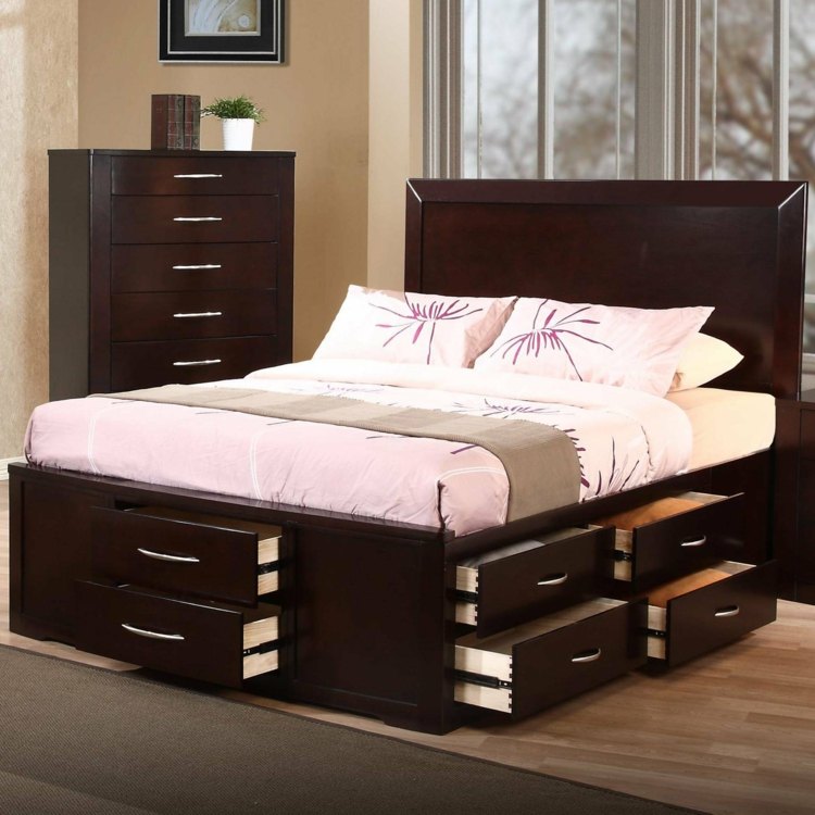 cama com gaveta-ideia-madeira-escura-cômoda
