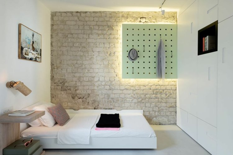 cama sem cabeceira ideia-iluminação-parede de tijolos-estilo loft