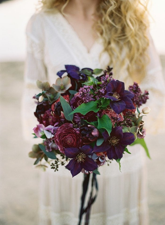 tendências de casamento flores outono escuro buquê de noiva