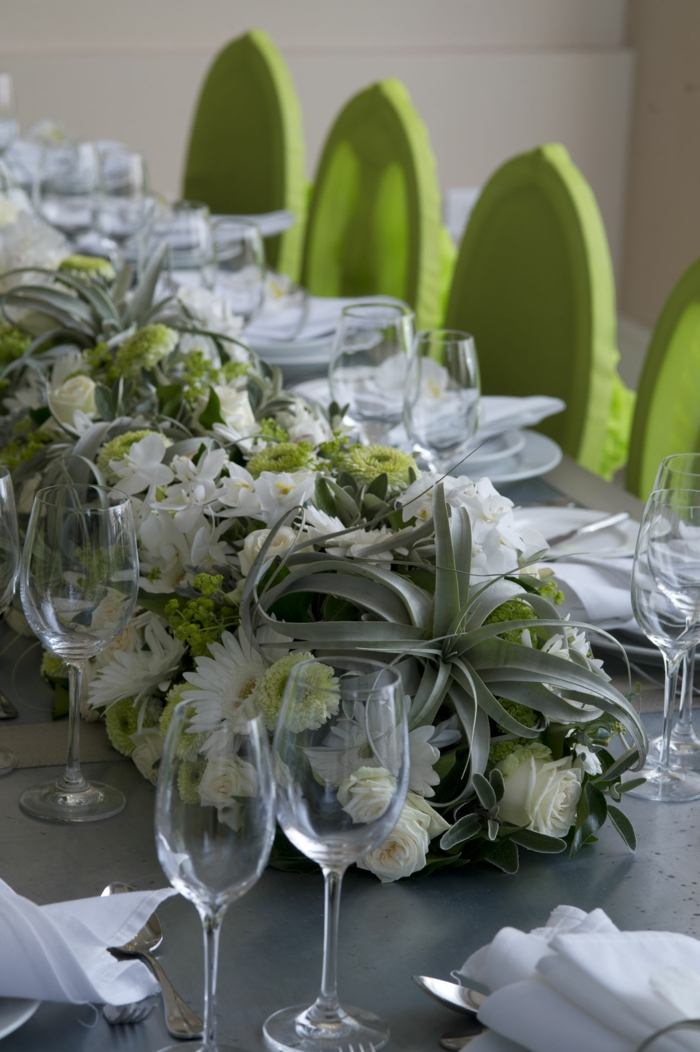 decoração de mesa de casamento centro de mesa prata crisântemos