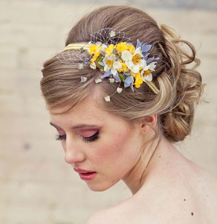 updo de noiva acessórios para o cabelo flores faixa de cabelo amarela