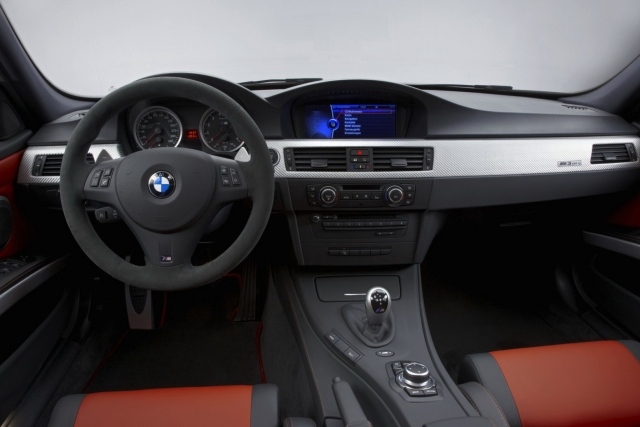 Assentos fiscais BMW M3 cupê E90