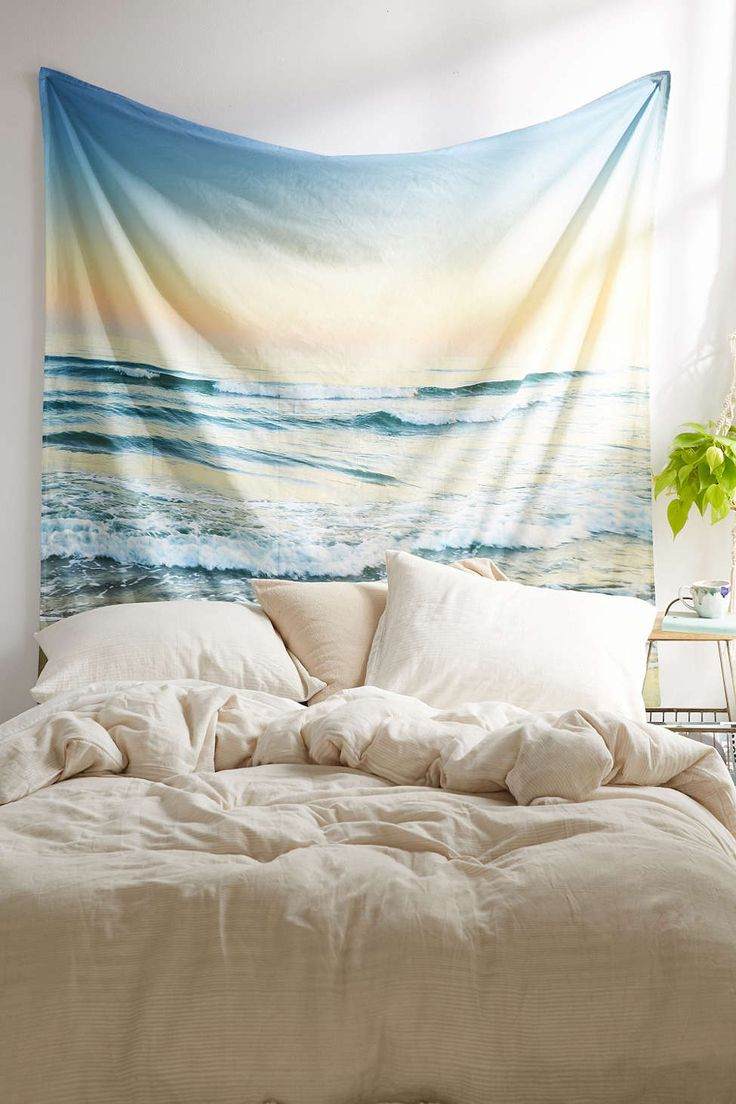 estilo boêmio-quarto-branco-cama-travesseiros-algodão-parede-tecido