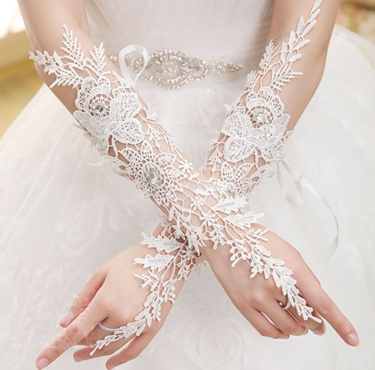 luvas de noiva elaboradamente-design-casar-acessórios de noiva-dedo médio-decorar