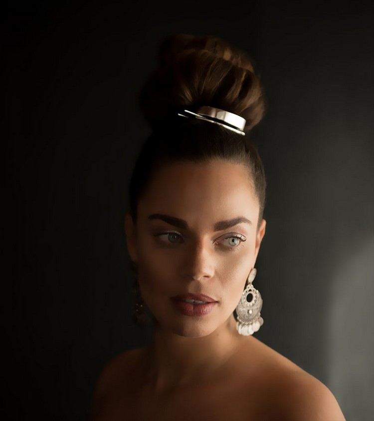 acessórios de cabelo updo festivos brincos de punho com coque