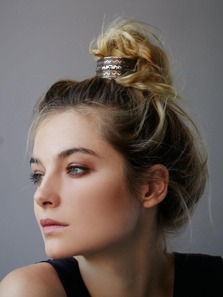 tendências de acessórios de cabelo para cabelo e coque ideias de estilo