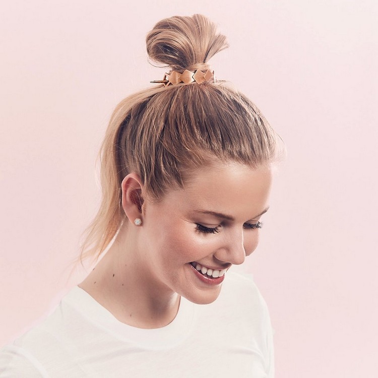 ideias de penteado coque punho coque fivela metálica