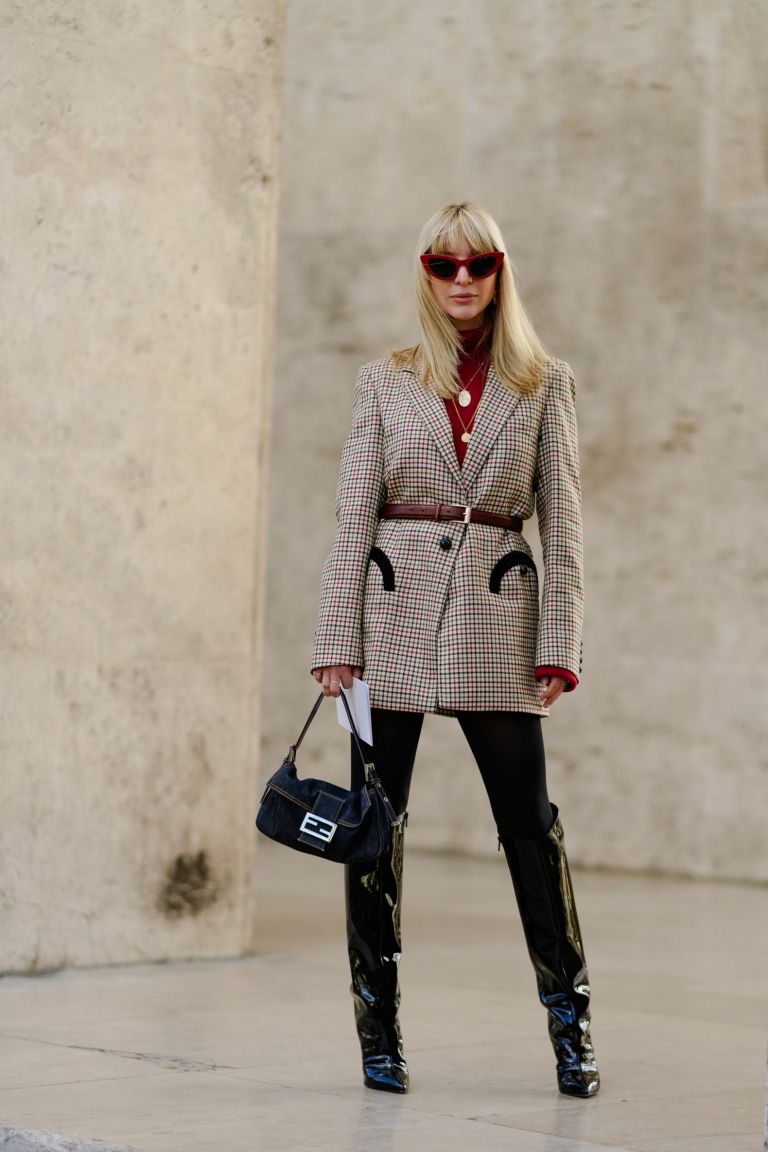 Botas de cano longo, blazers grandes e dicas de moda