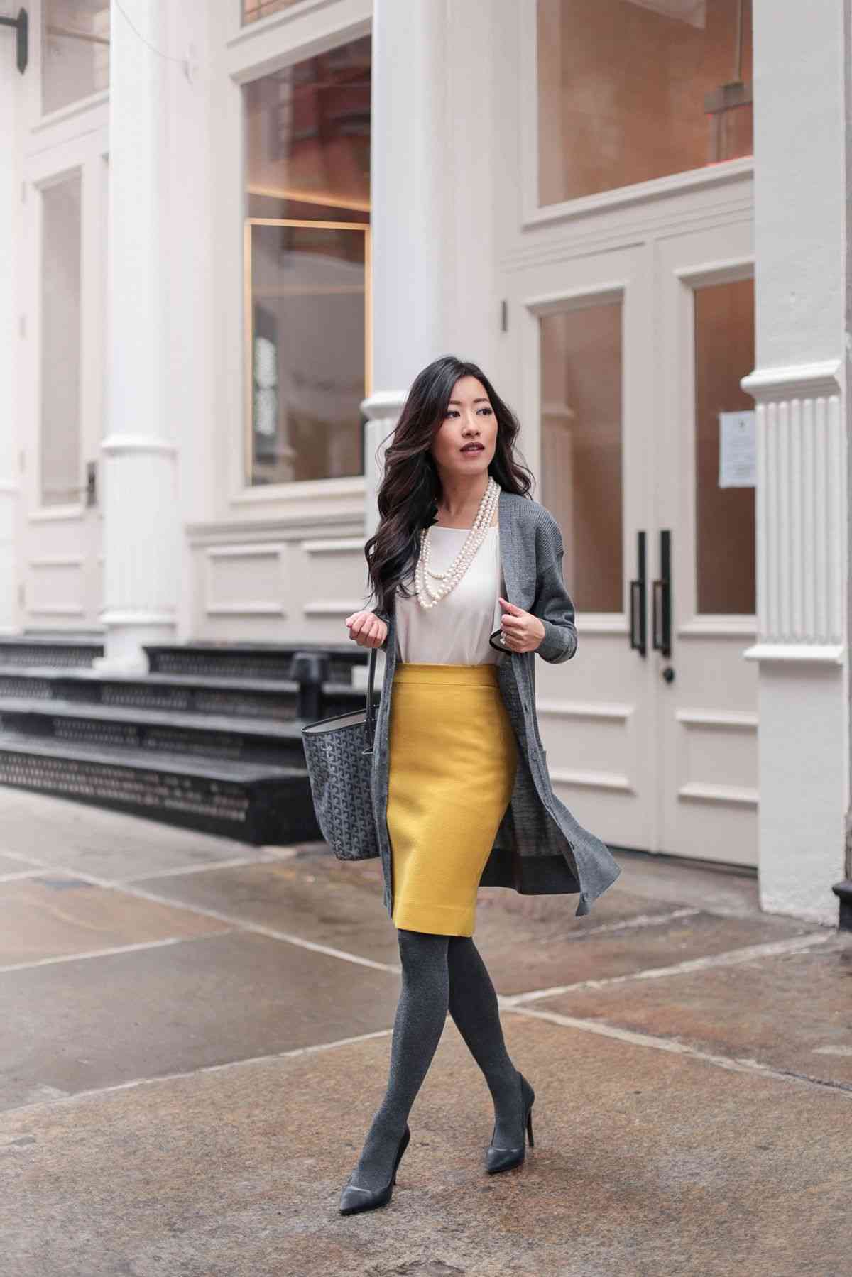 Saia lápis com cardigan business outfit feminino inverno elegante