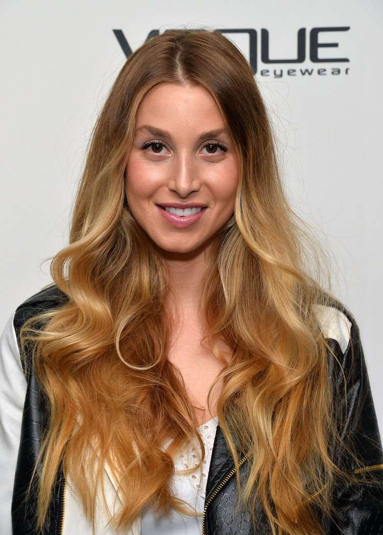 Cabelo loiro escuro Balayage cor de cabelo loiro em botão de ouro