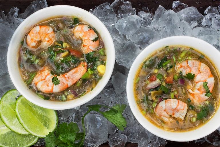 Receita de Ceviche sopa de suco de limão frio de verão