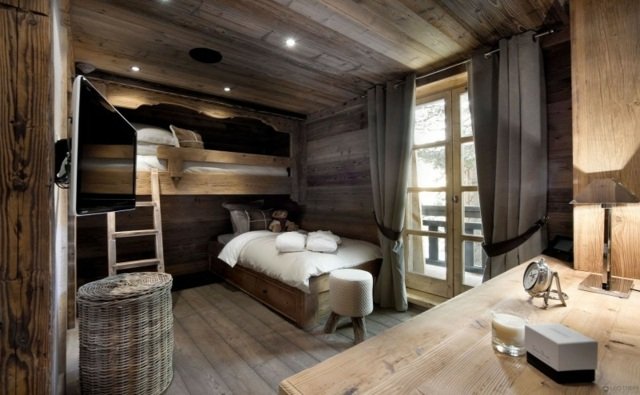 Hotel Alpen móveis rústicos quarto infantil de madeira sem tratamento