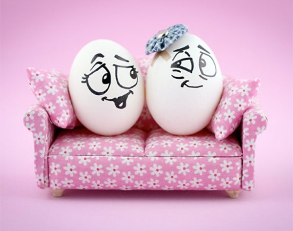 Ovos de decoração de Páscoa - com olhos e boca para desenhar ideias