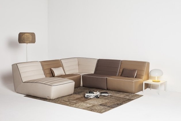 conjuntos de sofás modernos estofamento oruga marrom bege modular