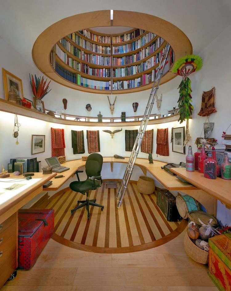 ideias legais de decoração, biblioteca de casa cabeça redonda