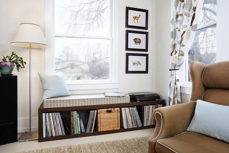 assento janela sala de estar mobiliário espaço de armazenamento canto de leitura
