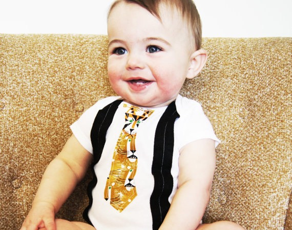 roupa-bebê-menino-macacão-estampa-gravata-leões