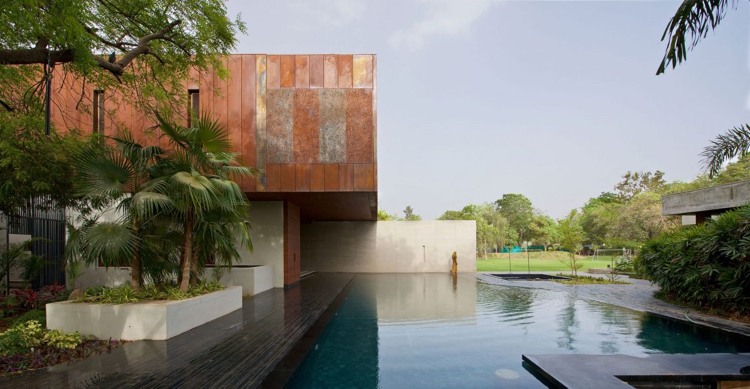 Fachada de aço corten-piscina-palm-greening