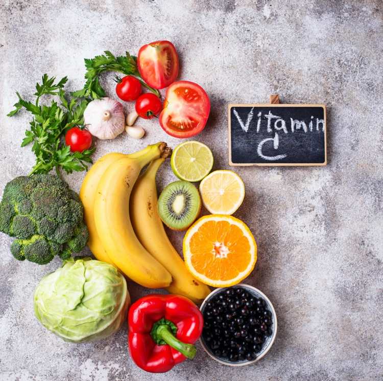 Reduzir o cortisol por meio da vitamina C nos alimentos